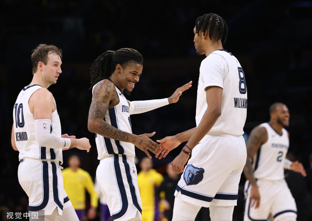 他为何如此 他为何如此